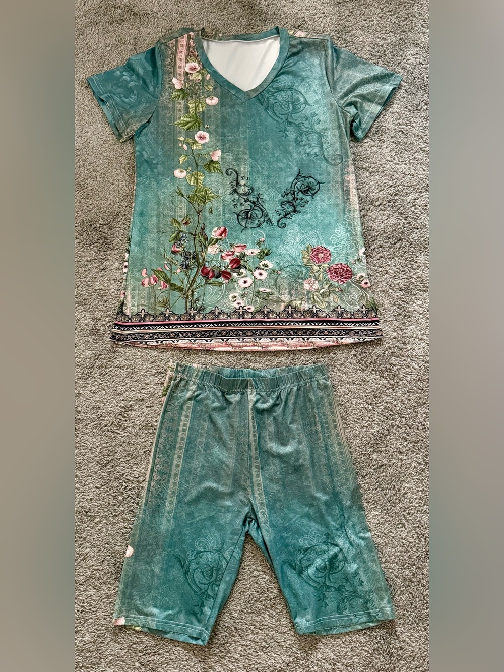 Boho Floral Two-Piece Set - Sage Green & Pink Size M